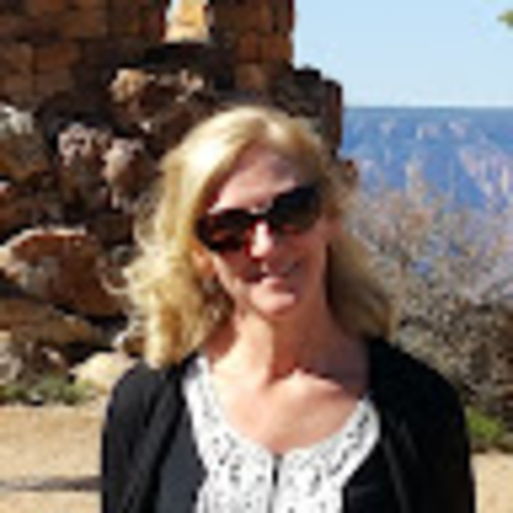 Meet your Posher, Claire